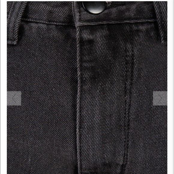 Dissh - NATION BLACK DISTRESSED DENIM SHORT - Picture 3 of 7